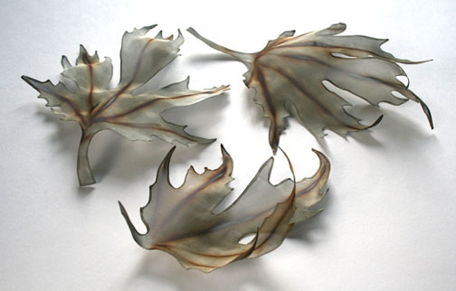 Stainless steel wovenwire cloth leaves - Acer - serrated edges